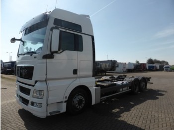 Container transporter/ Swap body truck MAN 26.440 TGX MANUAL: picture 1