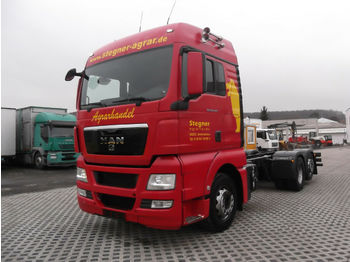 Container transporter/ Swap body truck MAN 26.440 TGX ZF 16 Schaltgetriebe Retarder: picture 1