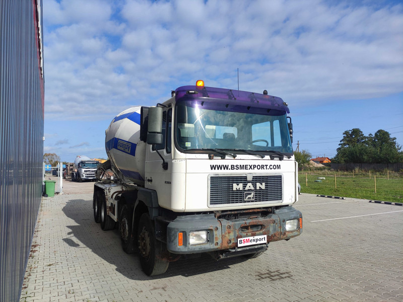 Cab chassis truck MAN 32.463 chassis truck: picture 5
