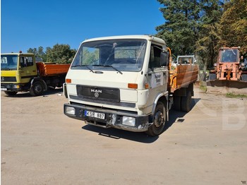 Dropside/ Flatbed truck MAN 8.150: picture 1