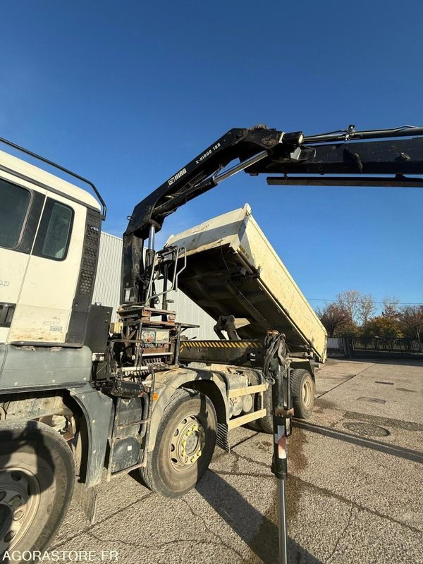 Truck MAN 8x4 - 32-400 BiBenne grue - 11.2014 / 375000 KM