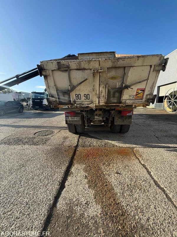 Truck MAN 8x4 - 32-400 BiBenne grue - 11.2014 / 375000 KM