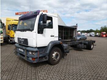 Cab chassis truck MAN LE 18.220: picture 1