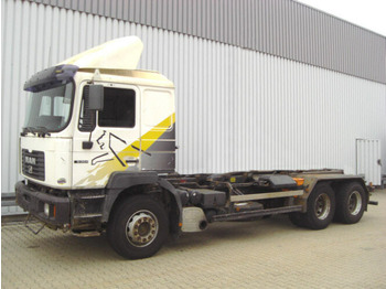 Cab chassis truck MAN 26.364