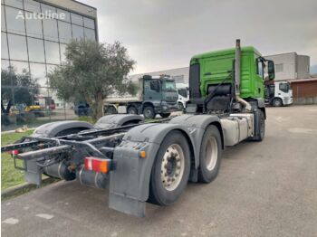 Cab chassis truck MAN TGA26 440: picture 2
