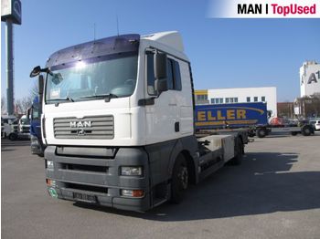 Container transporter/ Swap body truck MAN TGA 18.360 4X2 LL mit LBW Ladebordwand: picture 1