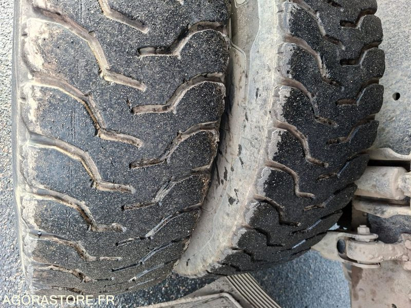 Truck MAN TGA 26.350 6X4 - 2005 / 517380 KM (P2101806)