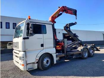 Hook lift truck MAN TGA 26.430 6x2 container Euro3: picture 1