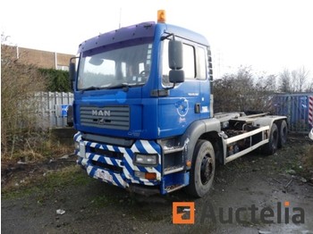 Container transporter/ Swap body truck MAN TGA H25: picture 1