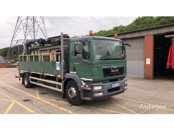 Dropside/ Flatbed truck MAN TGM 18.250: picture 1