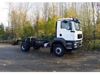 New Cab chassis truck MAN TGM 18.280 BB 4x4 CHASSIS CABIN: picture 1
