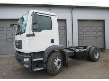 Cab chassis truck MAN TGM 18 290: picture 1