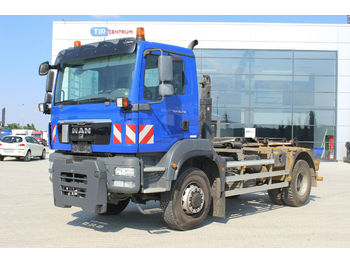Hook lift truck MAN TGM 18.290 4x4 BB, WHEELS 90%: picture 1