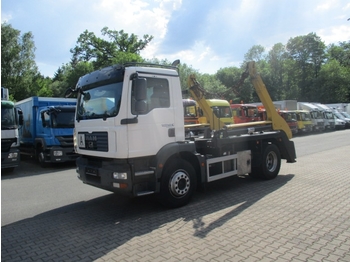 Skip loader truck MAN TGM 18.330 4x2 BL: picture 1