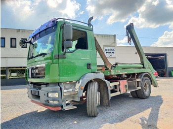 Skip loader truck MAN TGM 18.340 Euro5 Afzetsysteem Hyvalift: picture 1