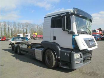 Container transporter/ Swap body truck MAN TGS26.400 6X2 BDF CHASSIS EURO 6: picture 1