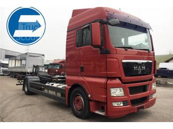 Container transporter/ Swap body truck MAN - TGX 18.400: picture 1