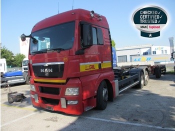 Cab chassis truck MAN TGX 26.440 6X2-2 LL: picture 1
