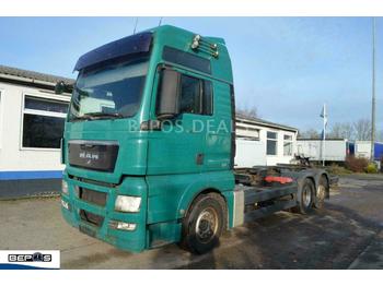 Container transporter/ Swap body truck MAN TGX 26.440 6x2 - 2 LL: picture 1