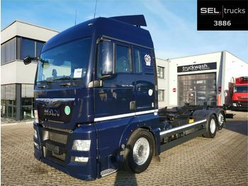 Container transporter/ Swap body truck MAN TGX 26.480 6x2-2 LL / Intarder / German: picture 1