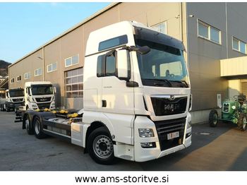 Container transporter/ Swap body truck MAN TGX 26.510 6X2-4 LL euro 6 D, LENKACHSE: picture 1