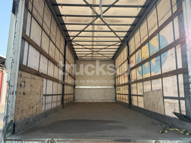 Curtainsider truck MERCEDES ANTOS 450.18: picture 12