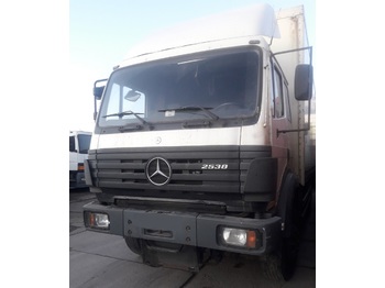 Cab chassis truck MERCEDES BENZ 2538 SK 6X2: picture 1