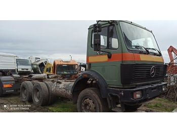 Cab chassis truck MERCEDES-BENZ 2629: picture 1