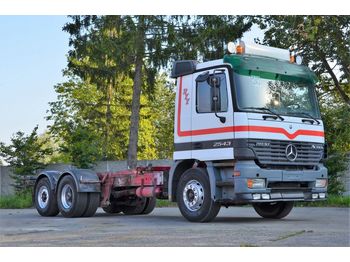 Cab chassis truck MERCEDES-BENZ ACTROS 2543: picture 1