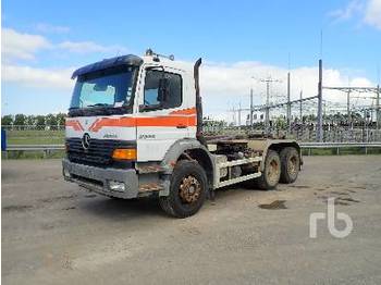 Hook lift truck MERCEDES-BENZ ATEGO 2628 6x4: picture 1