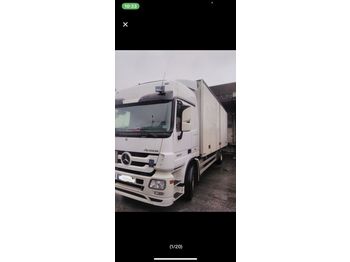 Box truck MERCEDES-BENZ Actros 1832: picture 1
