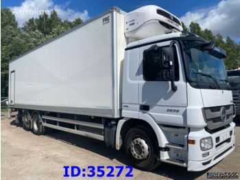 Refrigerator truck MERCEDES-BENZ Actros 2536 6x2 Euro5 Thermoking: picture 1