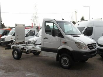 Cab chassis truck MERCEDES-BENZ SPRINTER 316 cdi: picture 1