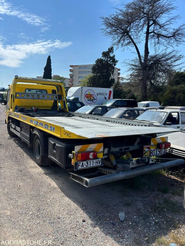Truck MITSUBISHI - CANTER - 2018 - 144 000 KM
