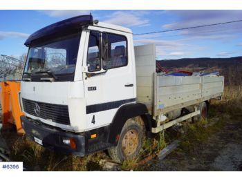 Dropside/ Flatbed truck Mercedes 817: picture 1