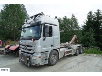 Hook lift truck Mercedes Actros: picture 1