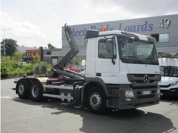 Hook lift truck Mercedes Actros 2536: picture 1