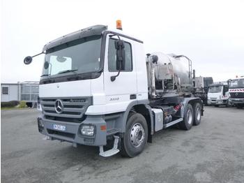 Hook lift truck Mercedes Actros 3332: picture 1