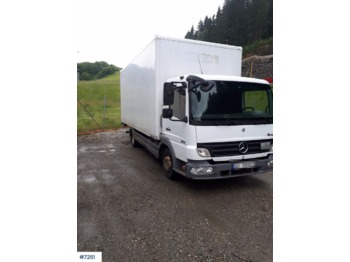 Box truck Mercedes Atego: picture 1