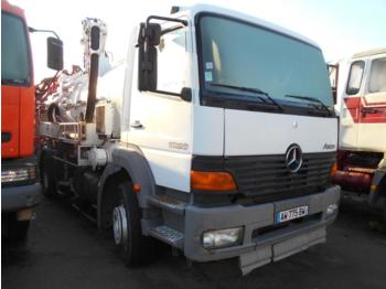 Tank truck Mercedes Atego 1828: picture 1