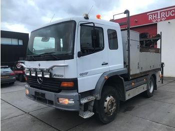 Dropside/ Flatbed truck Mercedes-Benz 1017 4X4 HIAB 066: picture 1