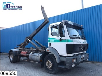 Hook lift truck Mercedes-Benz 1831 EPS 16, Steel suspension, Hook containeer system, Hub reduction: picture 1