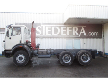 Cab chassis truck Mercedes-Benz 2538 , V8 , Manual , 6x4 , Spring suspension , Euro 2: picture 2