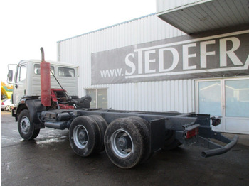 Cab chassis truck Mercedes-Benz 2538 , V8 , Manual , 6x4 , Spring suspension , Euro 2: picture 5