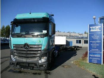 Container transporter/ Swap body truck Mercedes-Benz 2542 Actros 6x2 + HaW BDF: picture 1