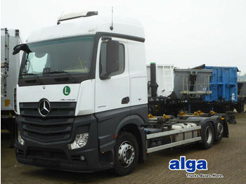Container transporter/ Swap body truck Mercedes-Benz 2543 L Actros, 2x AHK,Multiwechsler,3x auf Lager: picture 1