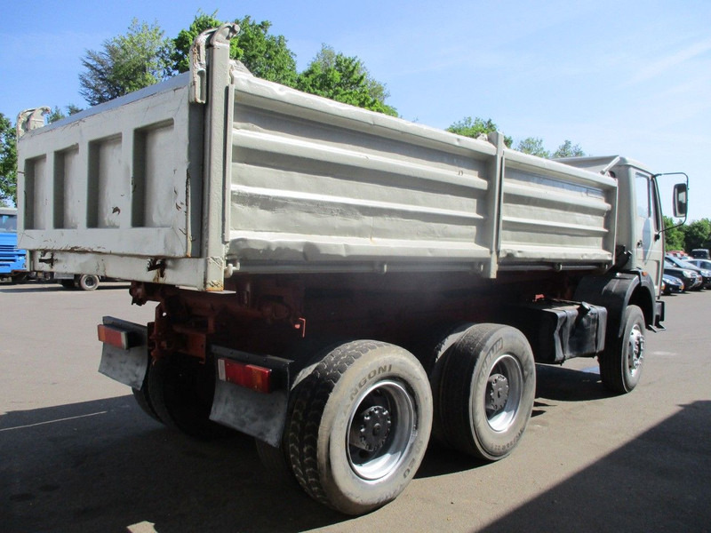 Tipper Mercedes-Benz 2633, V8 , ZF Manual , 6x4 , 3 Way tipper , Spring suspension: picture 3