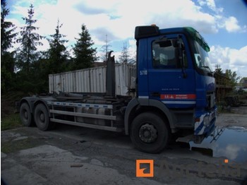 Container transporter/ Swap body truck Mercedes-Benz 2636: picture 1