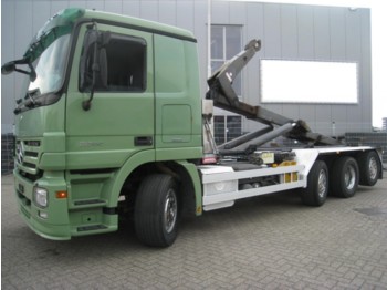 Container transporter/ Swap body truck Mercedes-Benz 3244 8x2 Triple Haak: picture 1
