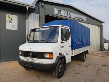 Curtainsider truck Mercedes Benz 711D 4x2 stake body: picture 1